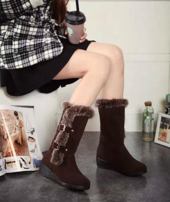 Mid-Calf Winter Boots